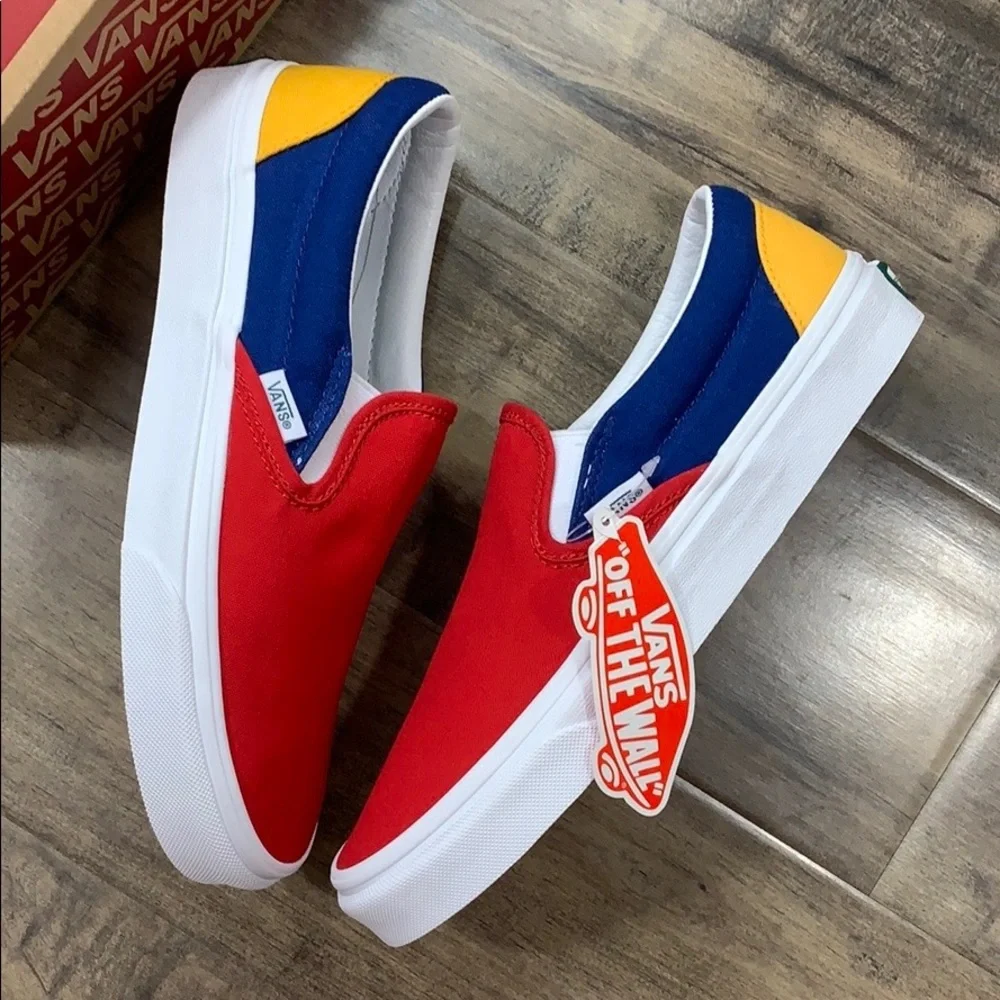 •VANS CLASSIC SLIP ON VANS YACHT CLUB red/blue MENS•